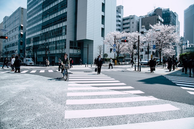 怀柔为何勤工俭学对在日本的留学生的职业生涯至关重要？